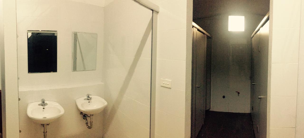 Golden Snake Hostel 河内 外观 照片